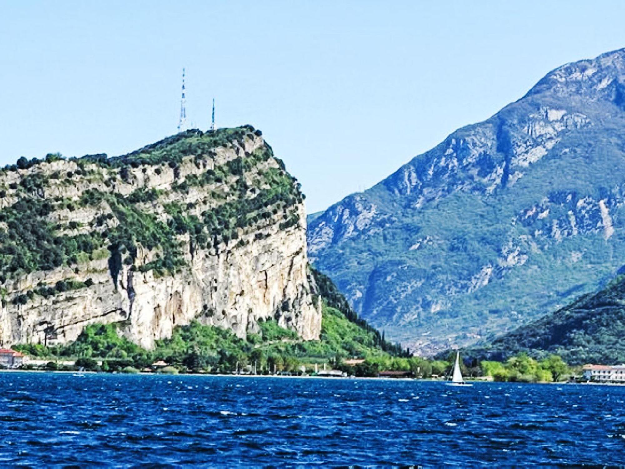 Apartment Standard By Interhome Riva del Garda Ngoại thất bức ảnh